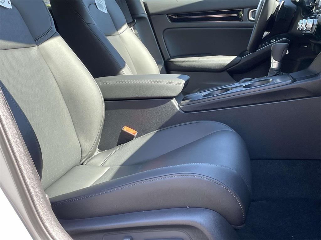 new 2026 Honda Civic Hybrid car, priced at $32,815