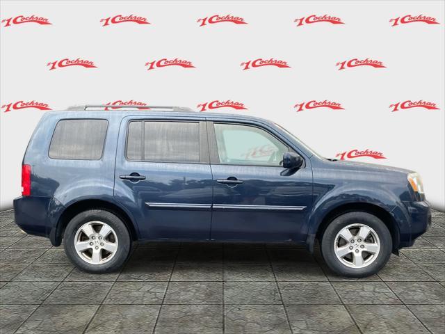 used 2011 Honda Pilot car, priced at $9,500