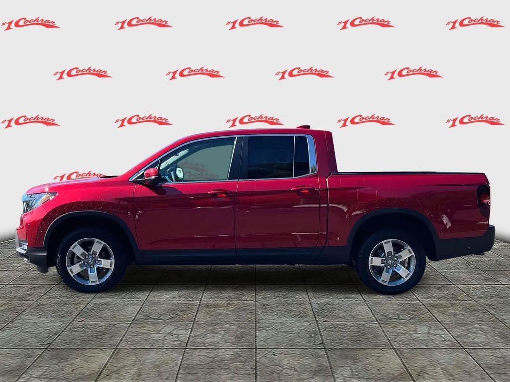new 2025 Honda Ridgeline car, priced at $42,192