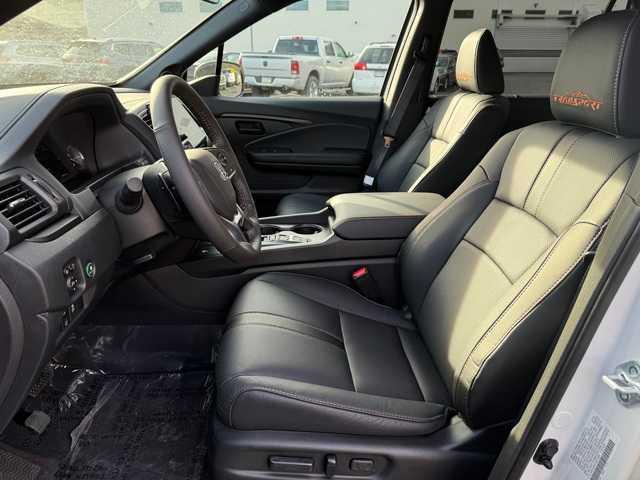 new 2025 Honda Passport car, priced at $46,905