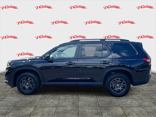 used 2025 Honda Pilot car, priced at $45,333