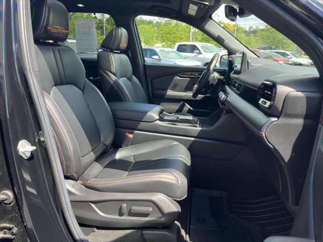 used 2025 Honda Pilot car, priced at $45,333