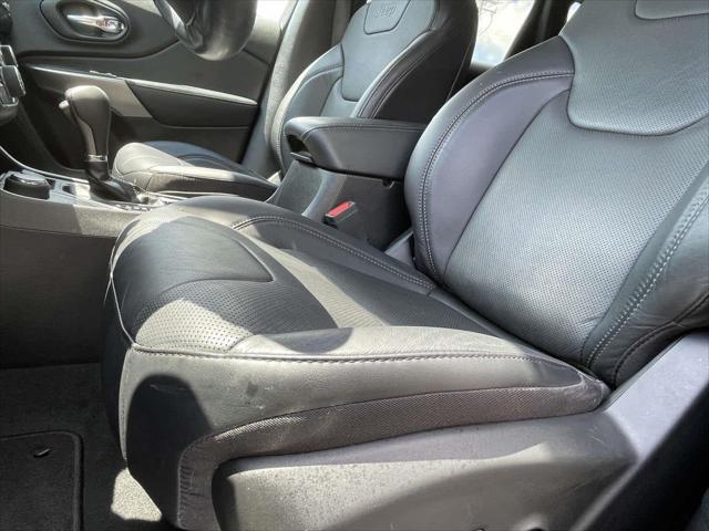 used 2021 Jeep Cherokee car, priced at $24,987