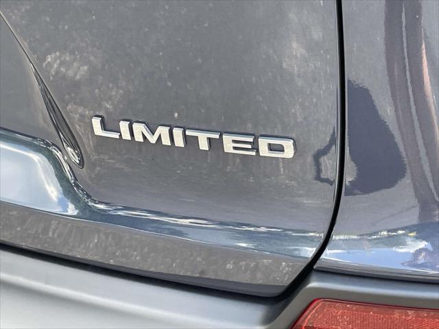 used 2021 Jeep Cherokee car, priced at $24,987