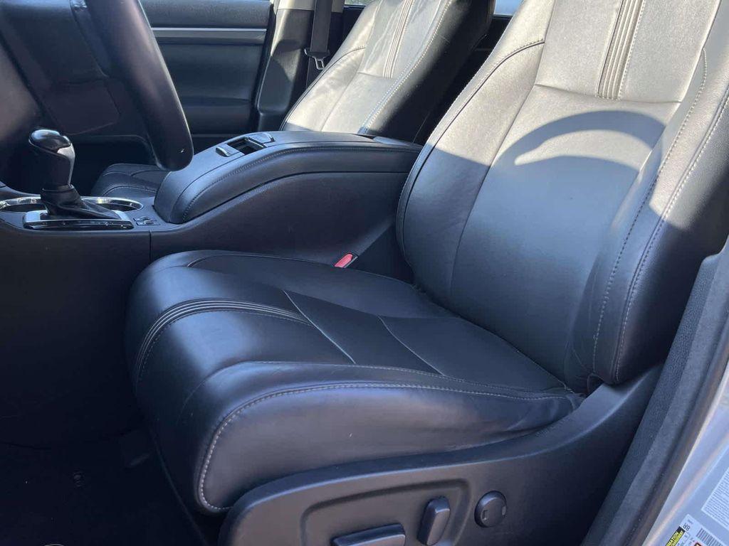 used 2018 Toyota Highlander car, priced at $21,985