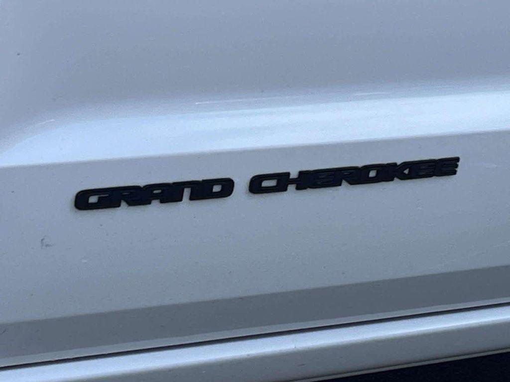 used 2018 Jeep Grand Cherokee car, priced at $16,998