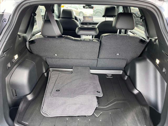 used 2024 Honda CR-V Hybrid car, priced at $38,186