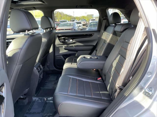 used 2025 Honda CR-V Hybrid car, priced at $39,999