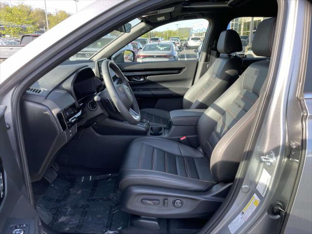 used 2025 Honda CR-V Hybrid car, priced at $39,999