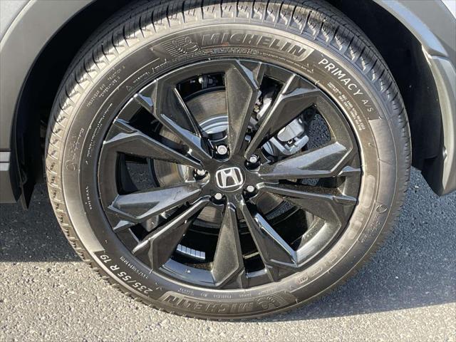 used 2025 Honda CR-V Hybrid car, priced at $39,999