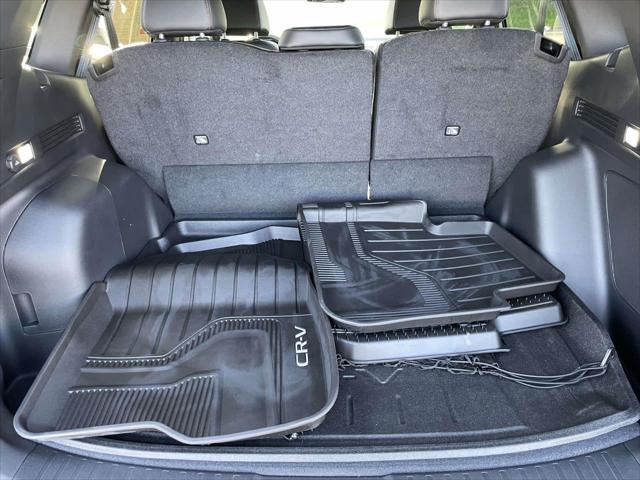 used 2025 Honda CR-V Hybrid car, priced at $39,999