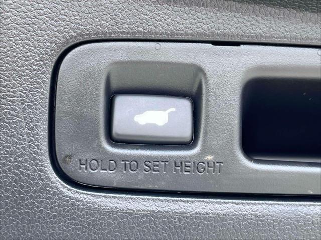 used 2025 Honda CR-V Hybrid car, priced at $37,250