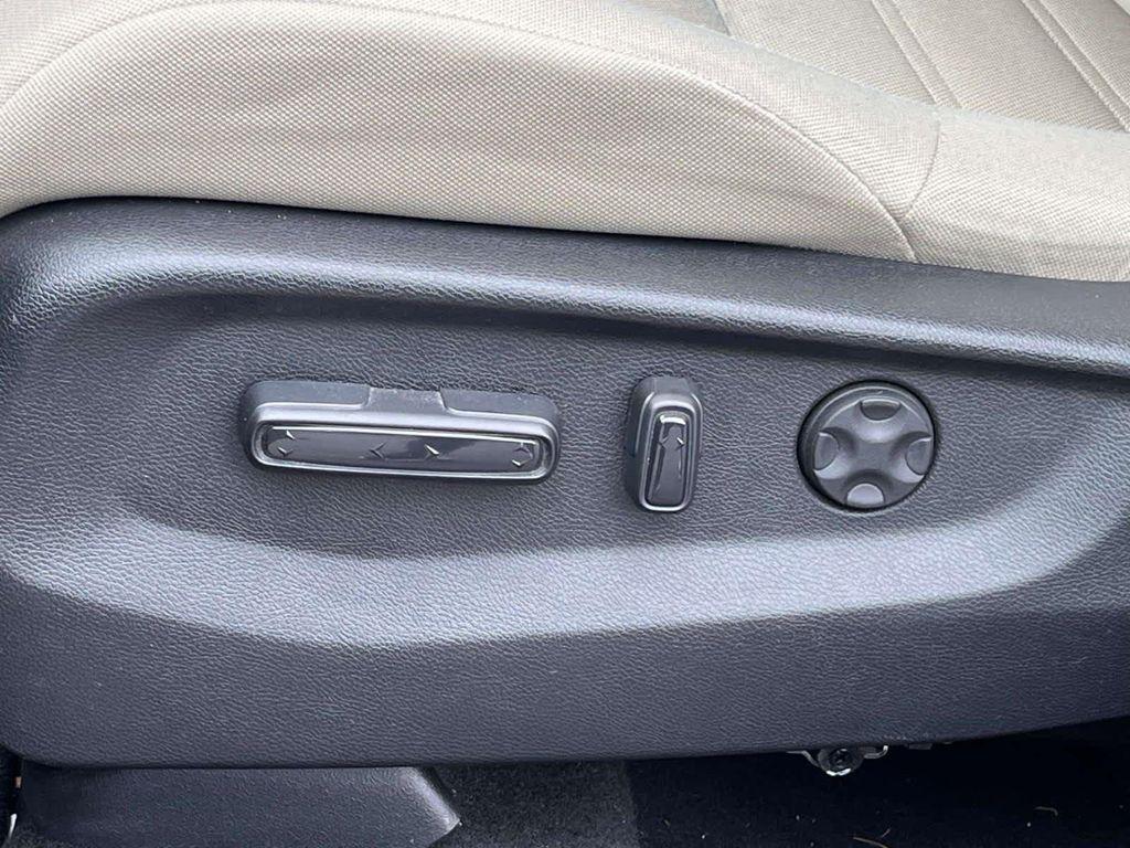 used 2018 Honda CR-V car, priced at $20,498