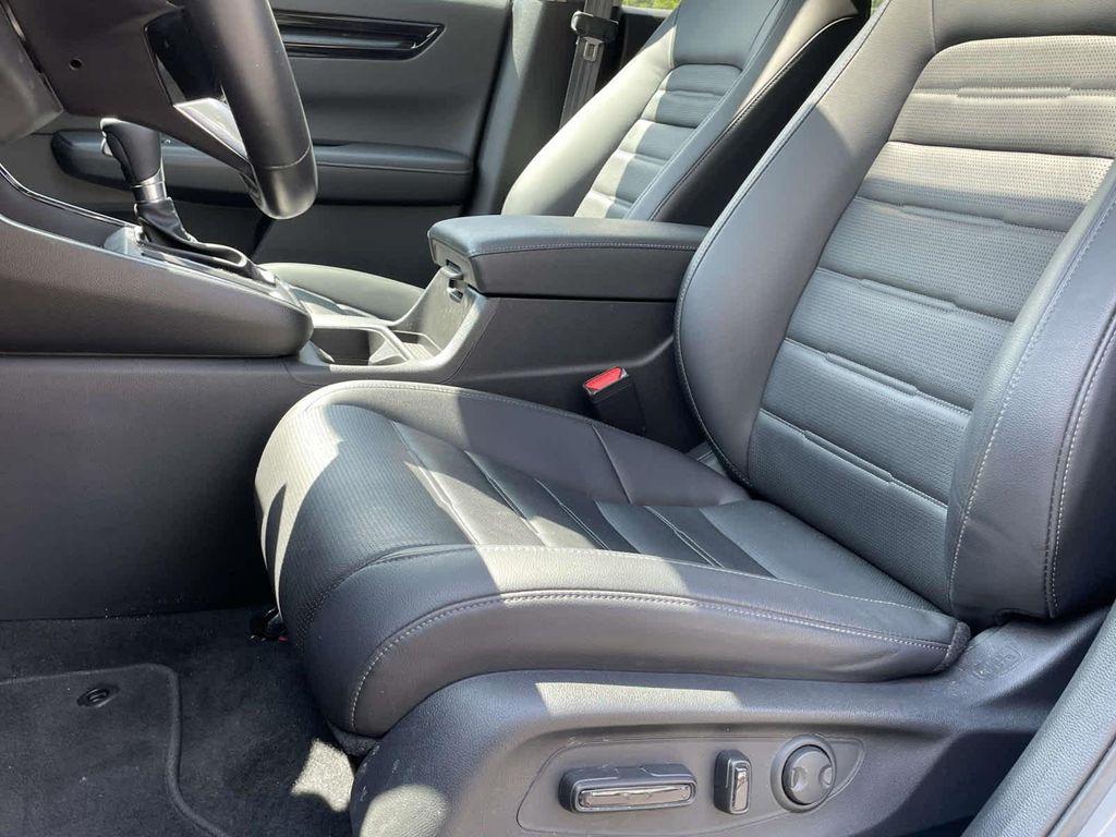 used 2024 Honda CR-V car, priced at $31,985