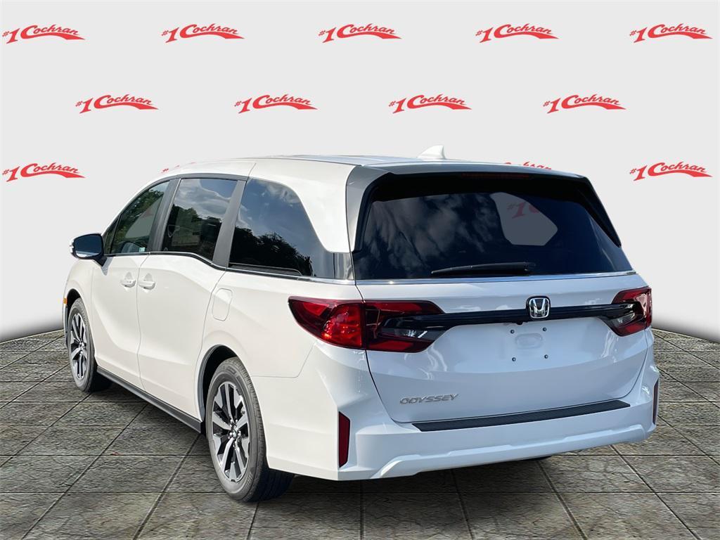 new 2026 Honda Odyssey car, priced at $42,018