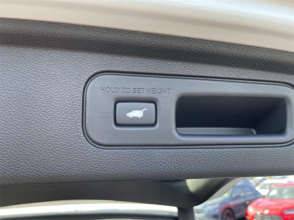 new 2026 Honda Odyssey car, priced at $42,018