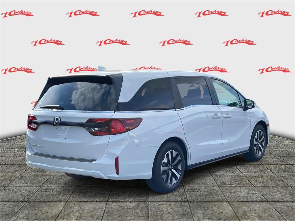new 2026 Honda Odyssey car, priced at $42,018