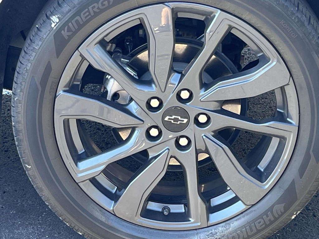 used 2022 Chevrolet Equinox car, priced at $21,998