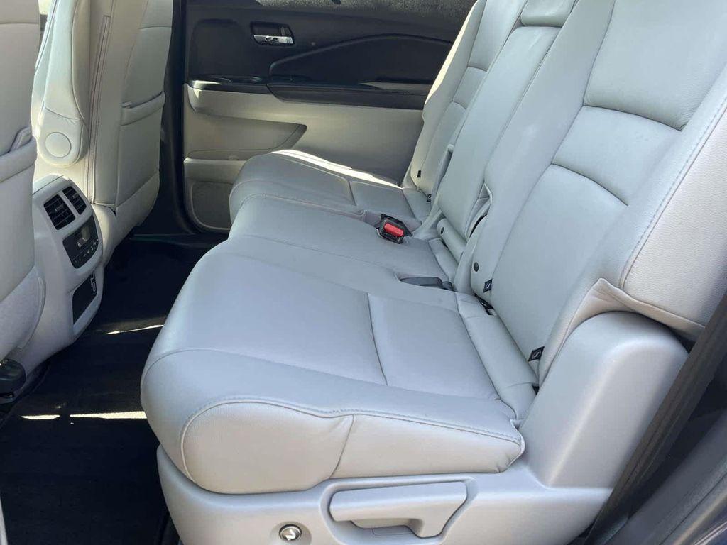 used 2019 Honda Pilot car, priced at $23,758