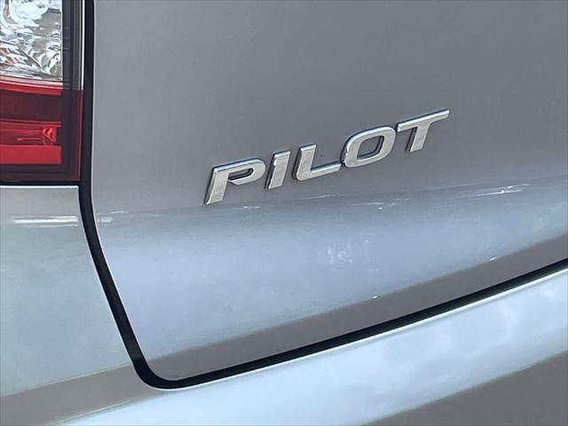 used 2022 Honda Pilot car, priced at $34,091