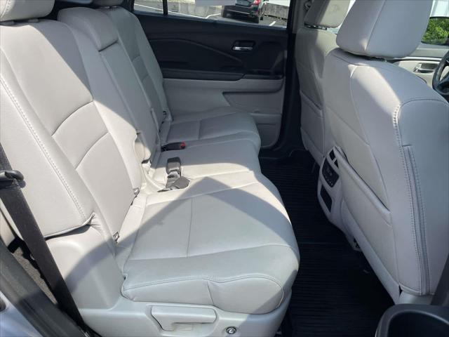 used 2022 Honda Pilot car, priced at $34,091