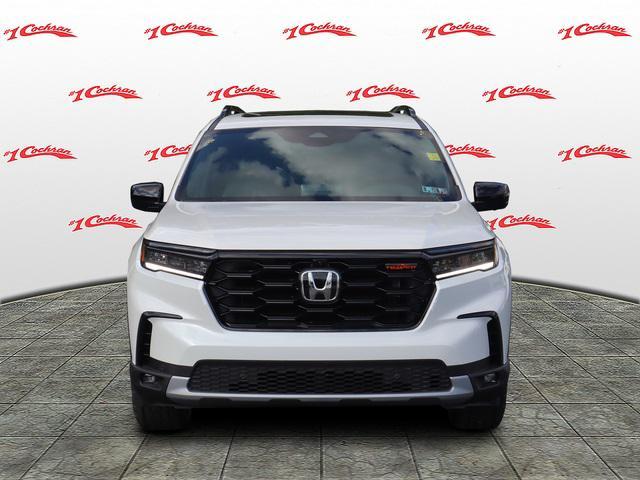 new 2025 Honda Pilot car, priced at $48,487