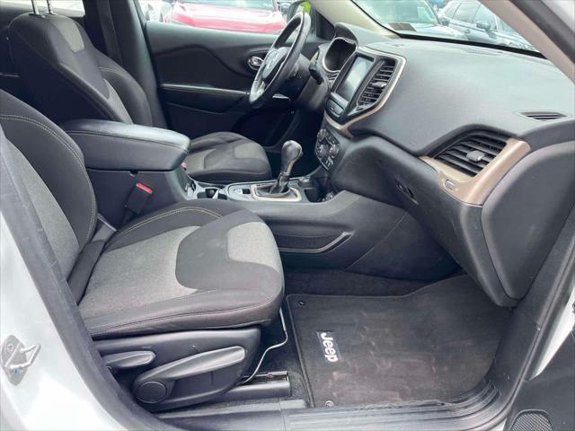 used 2014 Jeep Cherokee car, priced at $5,989