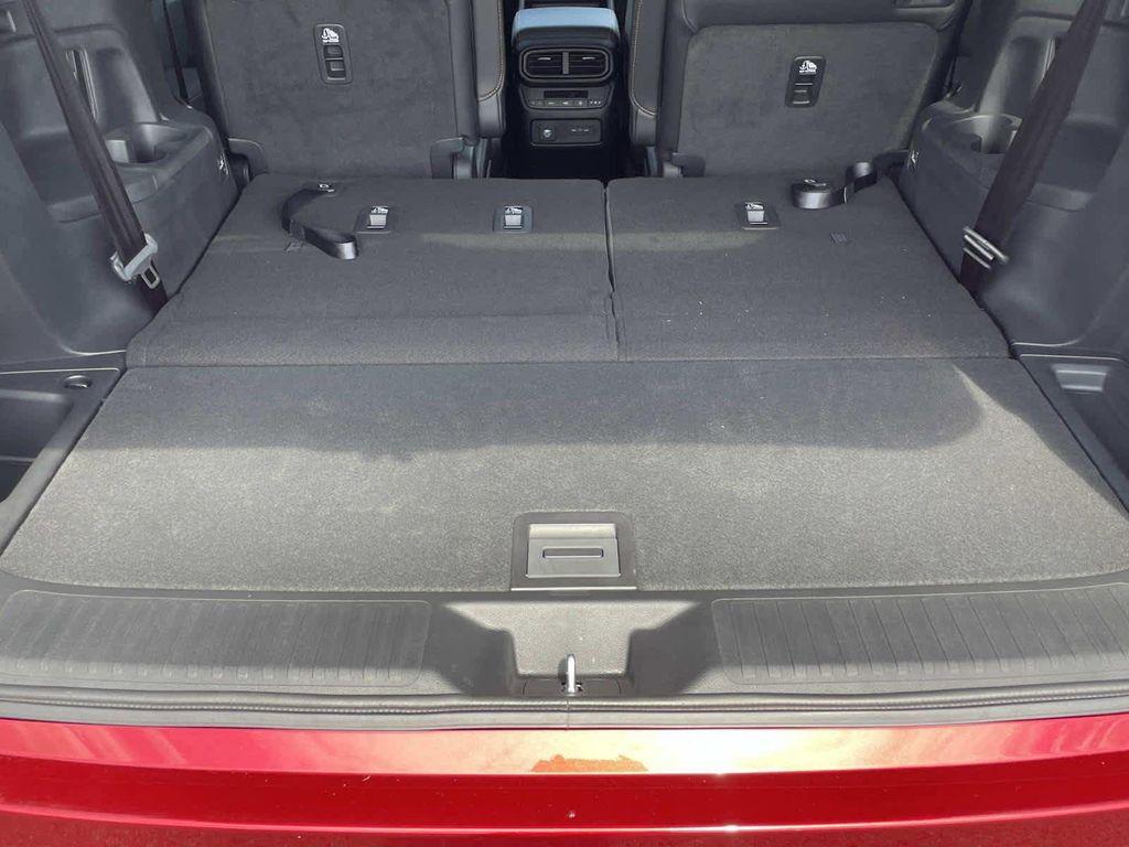 new 2025 Honda Pilot car, priced at $48,214