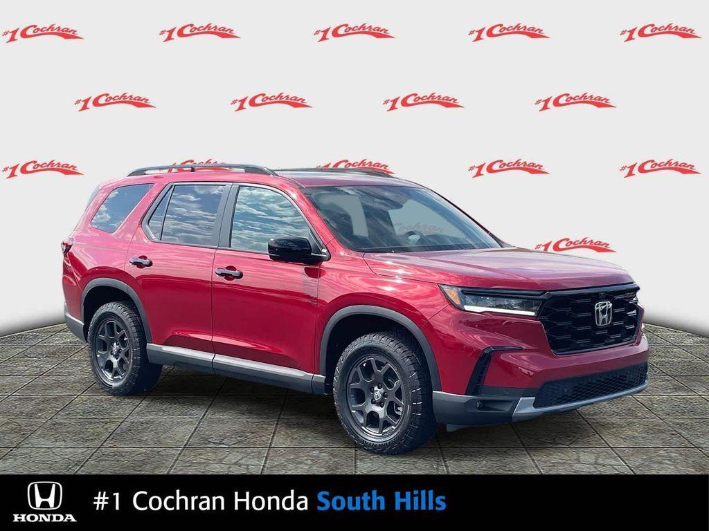 new 2025 Honda Pilot car, priced at $51,305