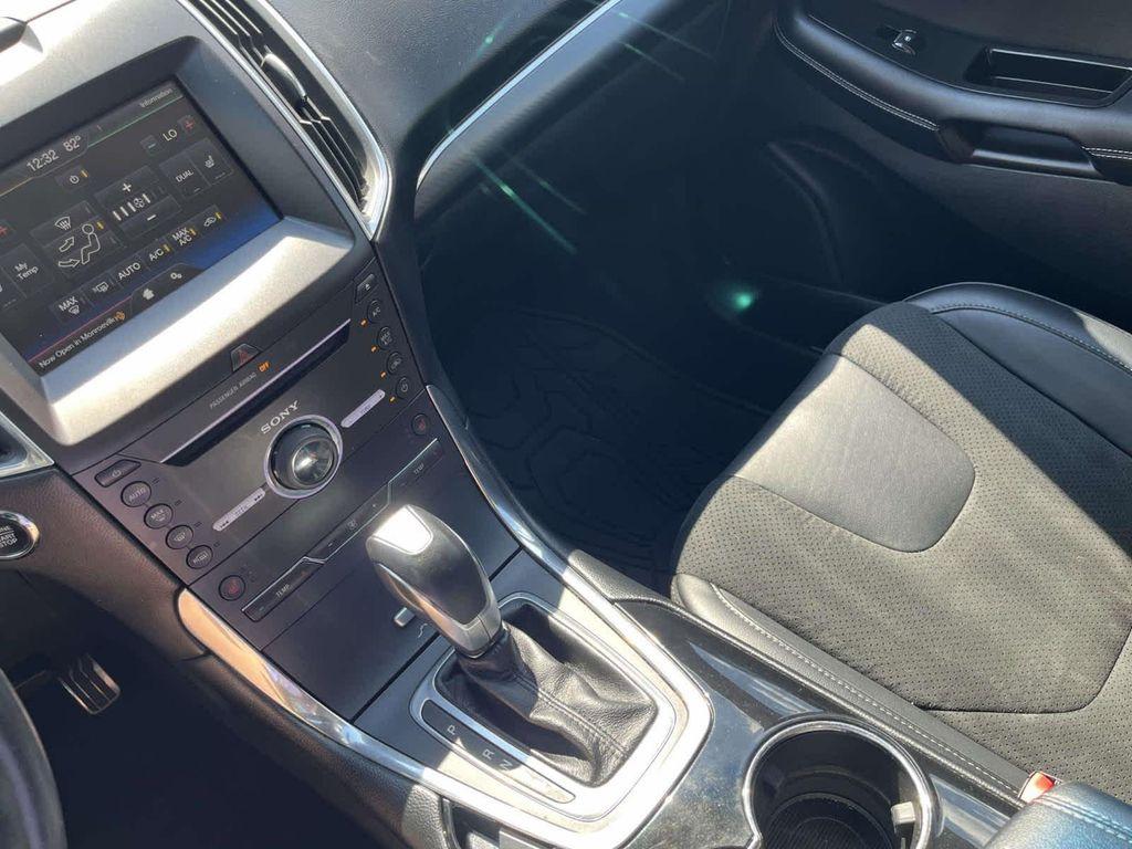 used 2015 Ford Edge car, priced at $12,989