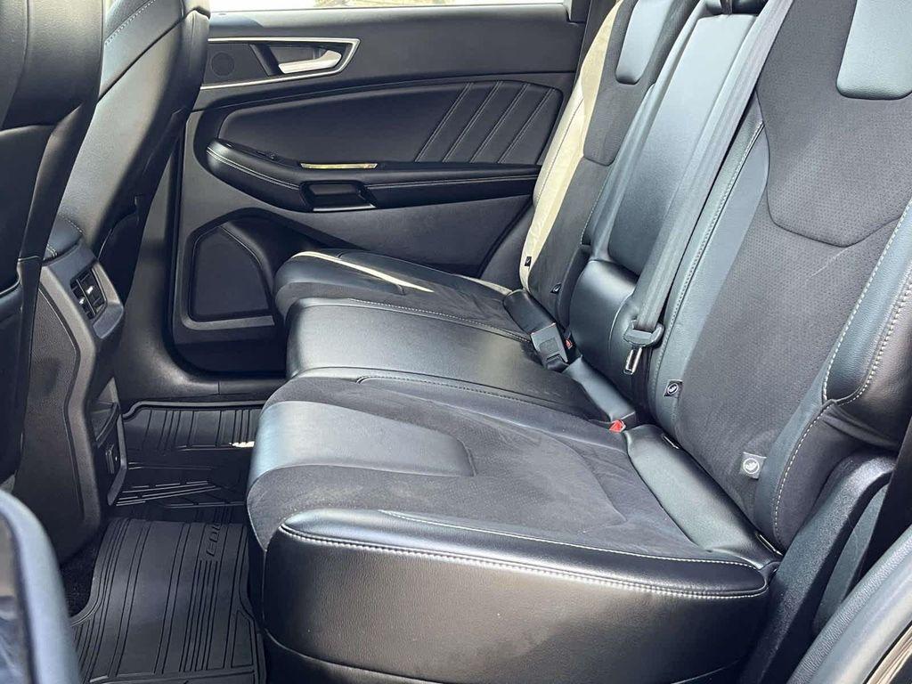 used 2015 Ford Edge car, priced at $12,989