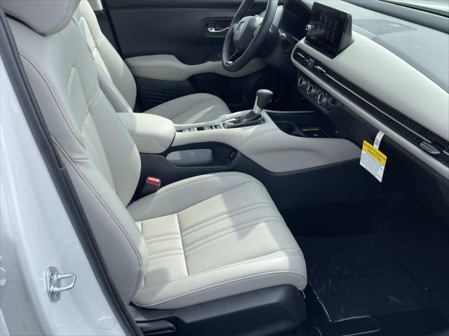 new 2025 Honda HR-V car, priced at $32,850