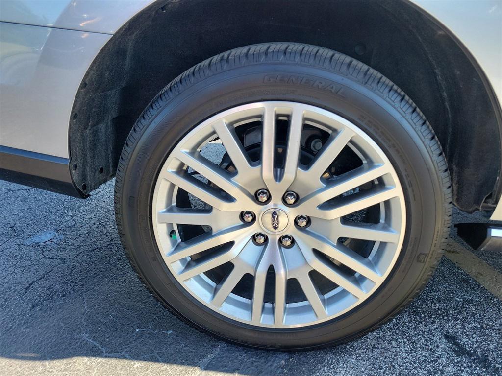 used 2024 Ford Expedition car, priced at $60,954