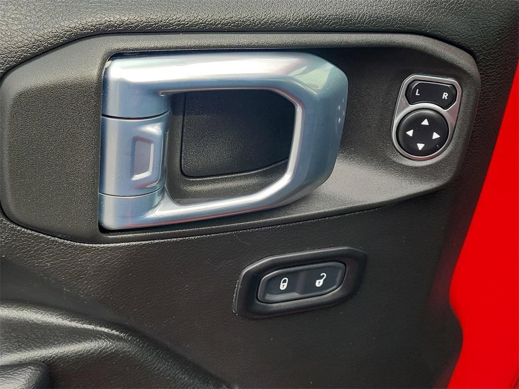 used 2021 Jeep Wrangler car, priced at $33,346