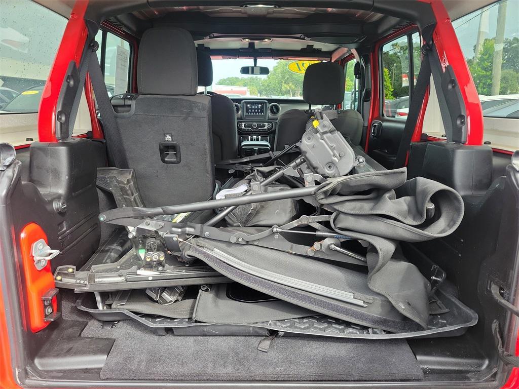 used 2021 Jeep Wrangler car, priced at $33,346
