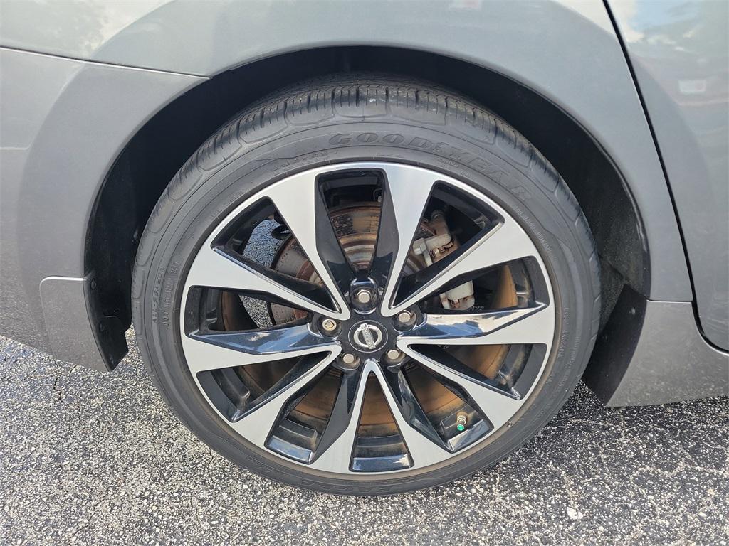 used 2018 Nissan Maxima car, priced at $20,984
