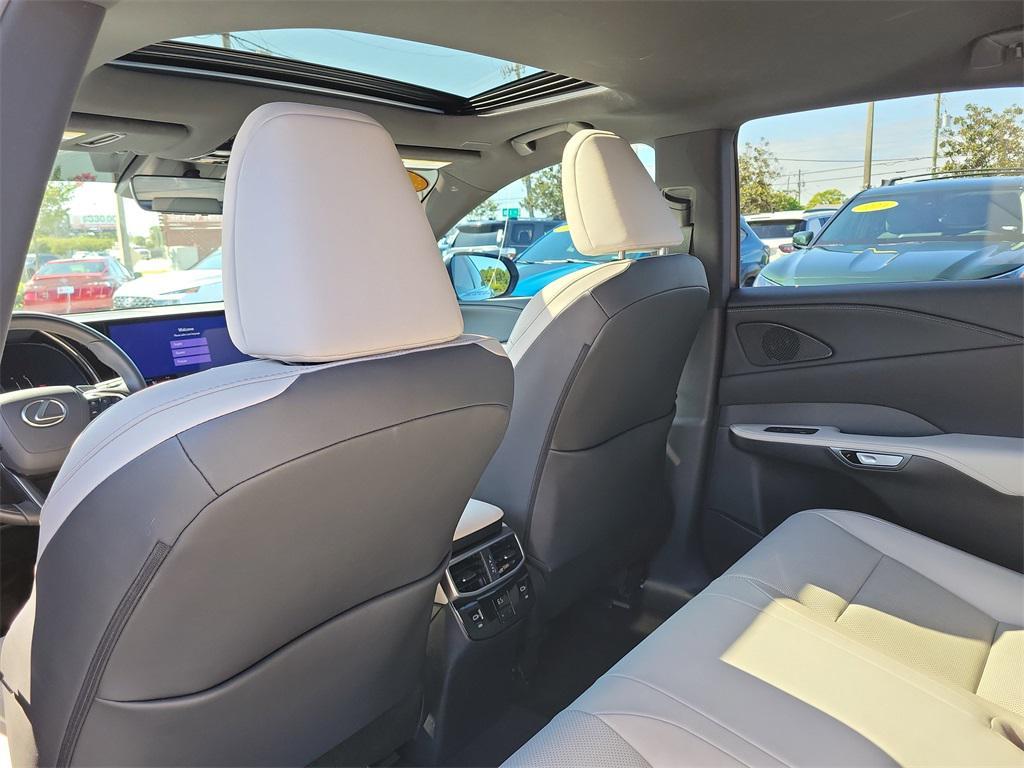 used 2023 Lexus RX 350 car, priced at $50,923