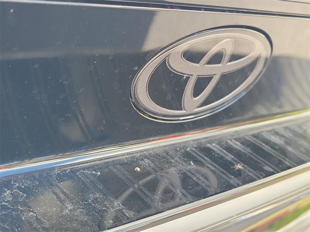 new 2026 Toyota Prius Plug-In Hybrid car, priced at $44,172