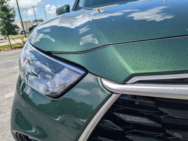 used 2024 Toyota Highlander car, priced at $43,597