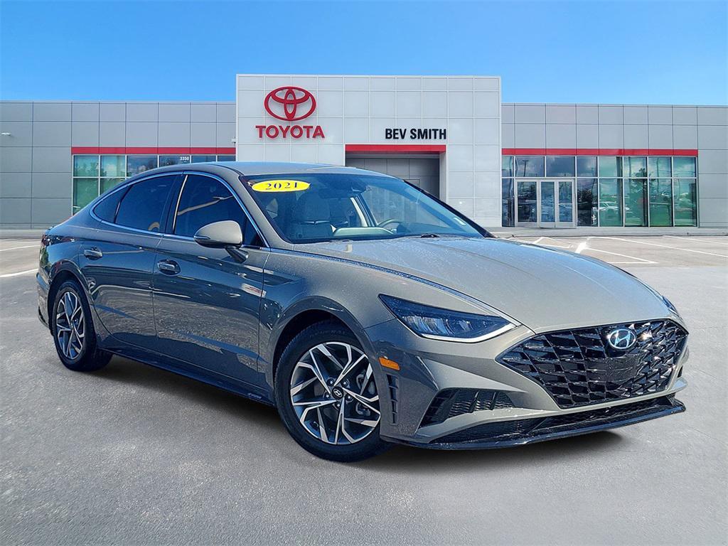 used 2021 Hyundai Sonata car, priced at $20,876