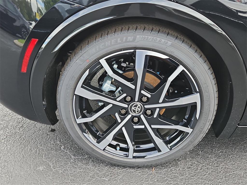 new 2026 Toyota Prius Plug-In Hybrid car, priced at $40,977