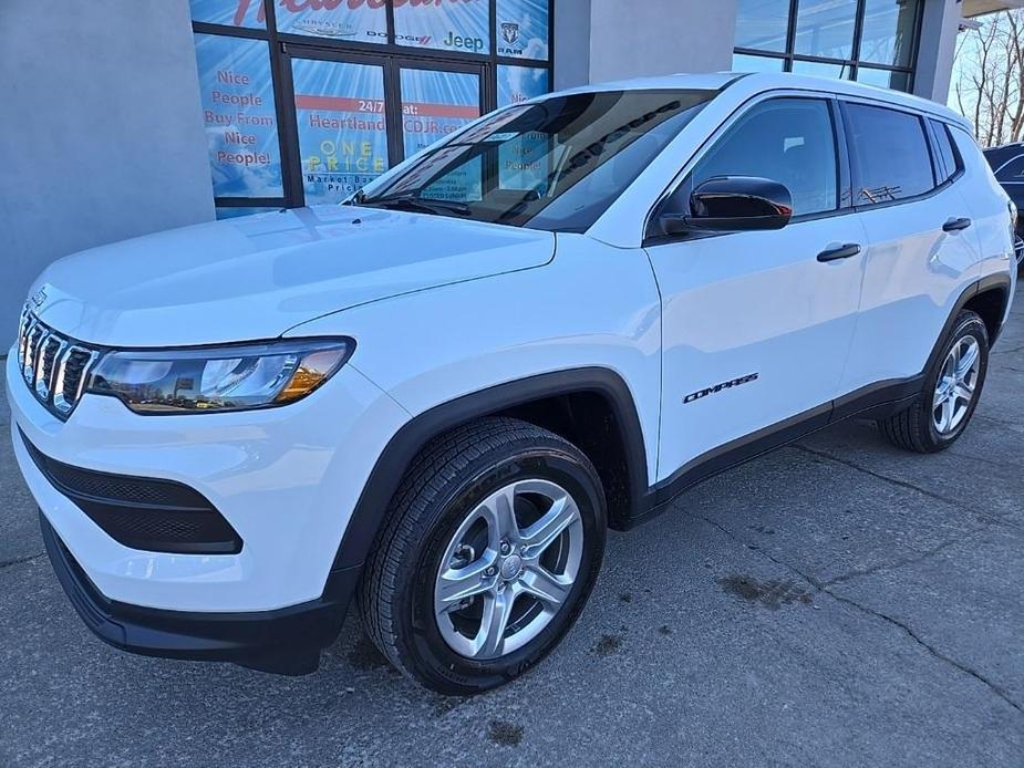 new 2024 Jeep Compass car, priced at $23,639