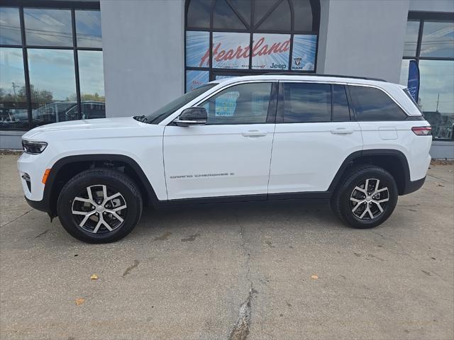 new 2025 Jeep Grand Cherokee car, priced at $40,970