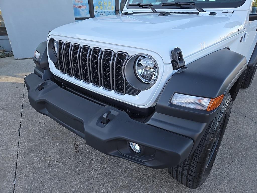 new 2026 Jeep Wrangler car, priced at $39,137