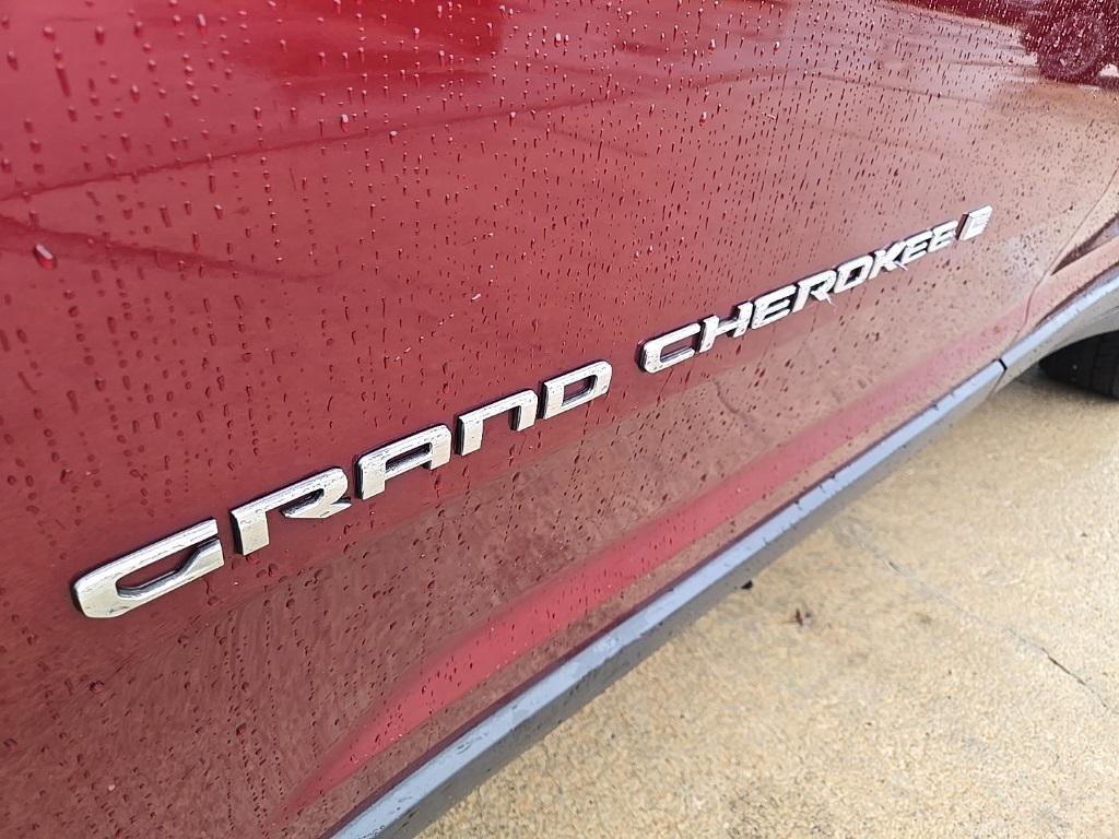 used 2022 Jeep Grand Cherokee L car, priced at $26,995