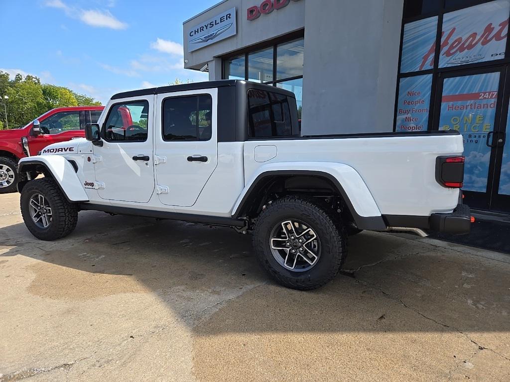 new 2025 Jeep Gladiator car, priced at $49,048