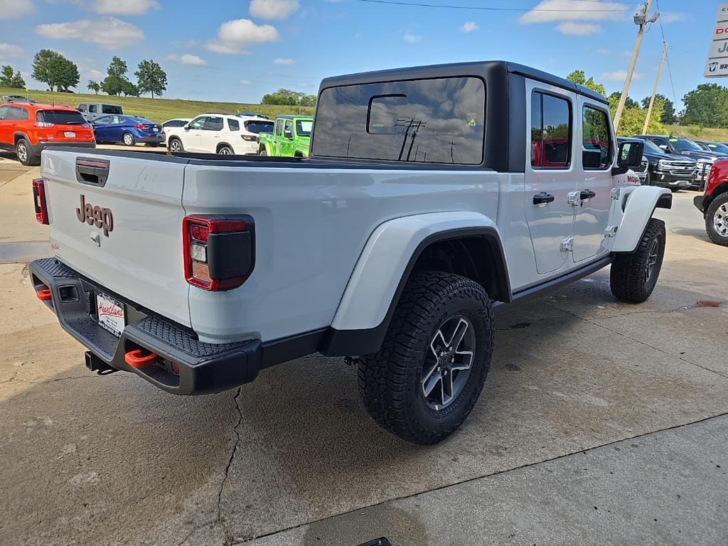 new 2025 Jeep Gladiator car, priced at $49,048