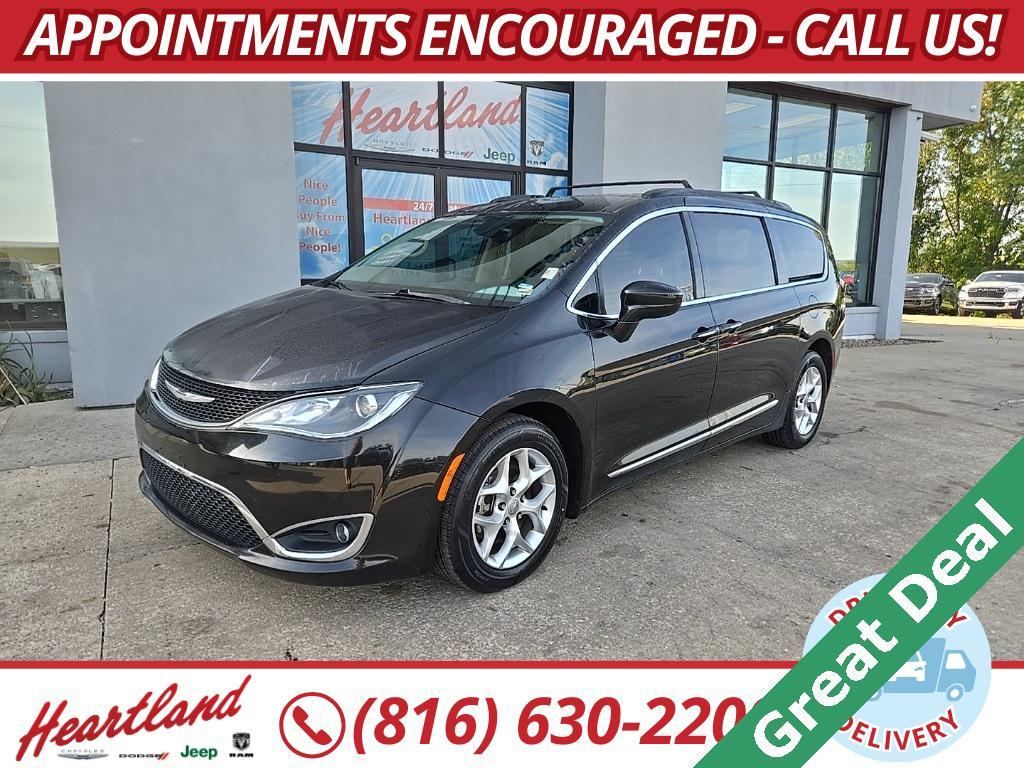 used 2017 Chrysler Pacifica car, priced at $7,988