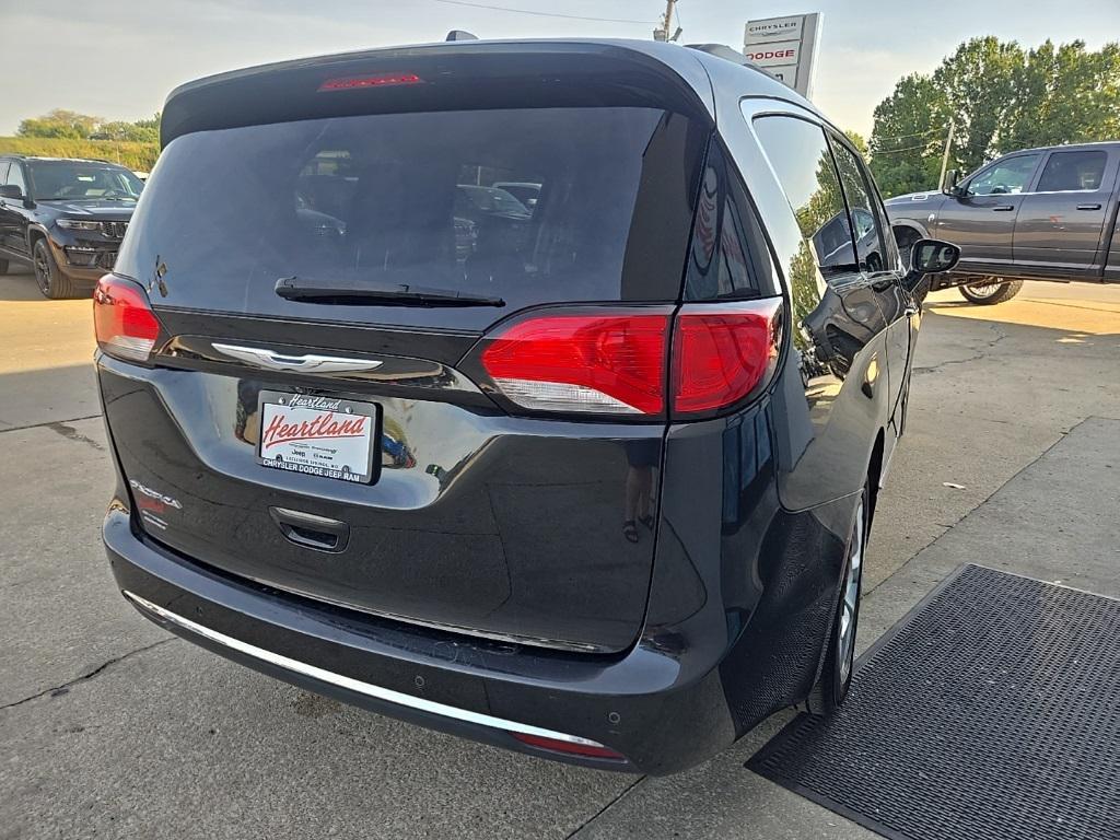 used 2017 Chrysler Pacifica car, priced at $7,988