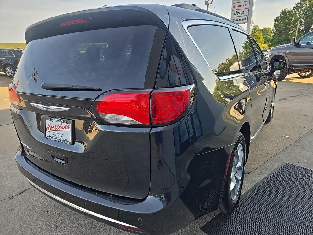 used 2017 Chrysler Pacifica car, priced at $7,988